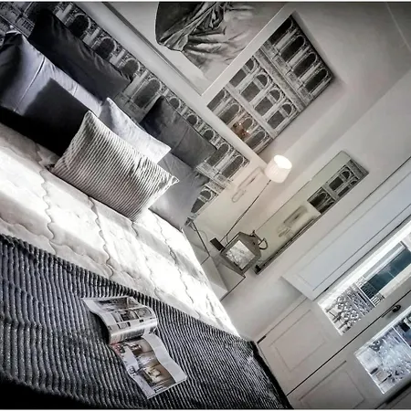 فندق مبيت وإفطار Palazzo Duomo E Hammam ألتامورا