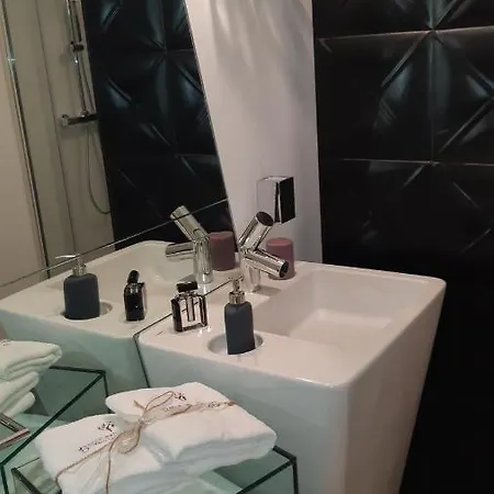 فندق مبيت وإفطار Palazzo Duomo E Hammam *